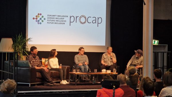 Foto Podiumsteilnehmende