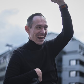 Redner, Islam Alijaj