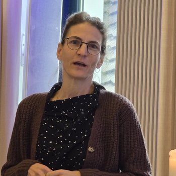 Präsidentin Barbara Dahinden bei der Begrüssung der Gäste