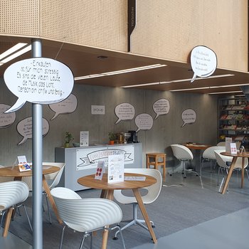 Ein Blick in die (un)sichtBAR