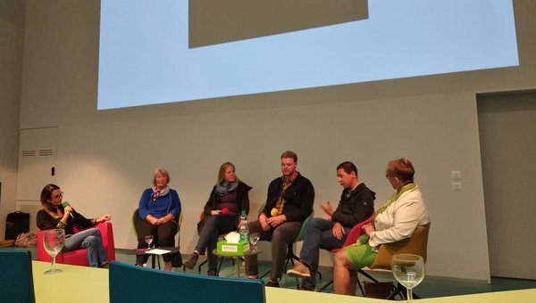 Podiumsgäste am 3. Elternforum