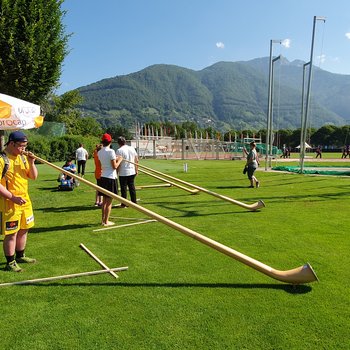 Alphorn spielen